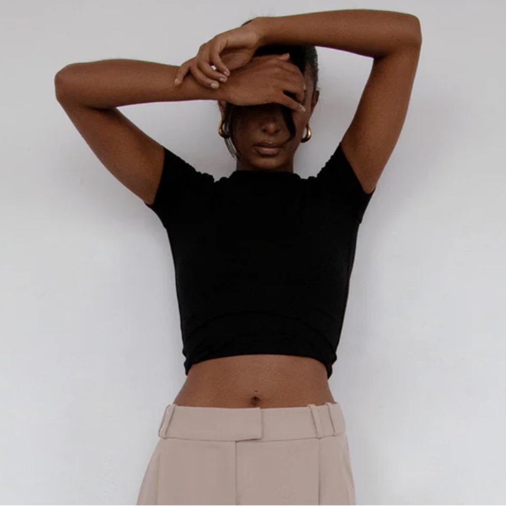 AYM Bourne tshirt in black